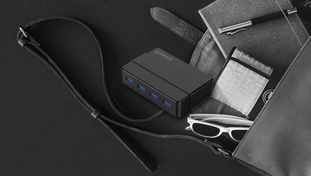هاب 4 پورت USB3.0 با آداپتور